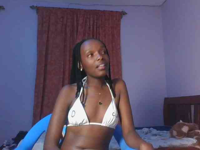 RealTemptress webcam