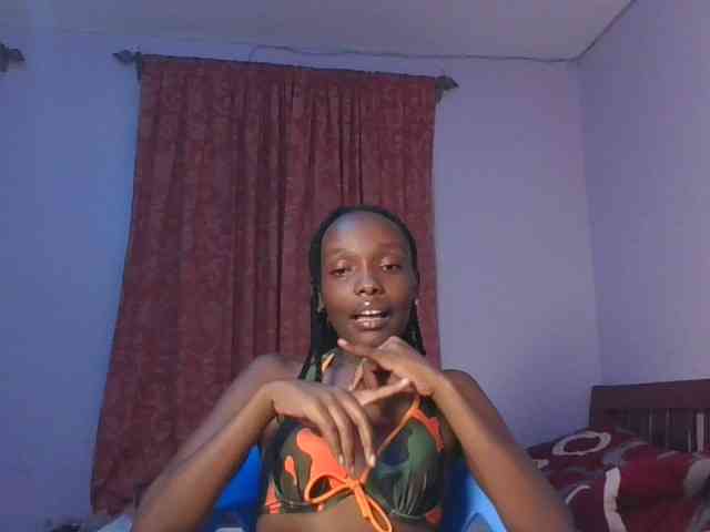 RealTemptress webcam