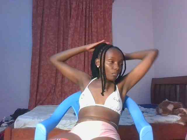 RealTemptress webcam