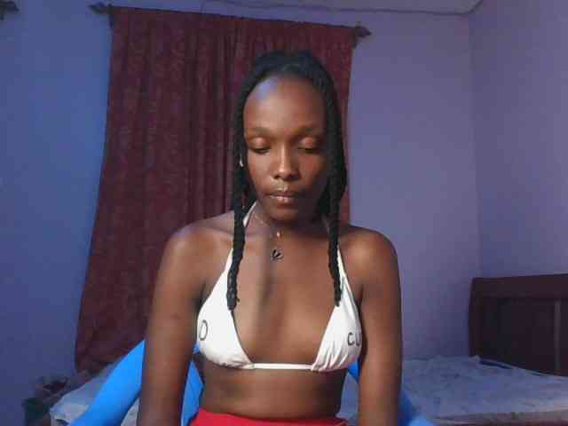 RealTemptress webcam