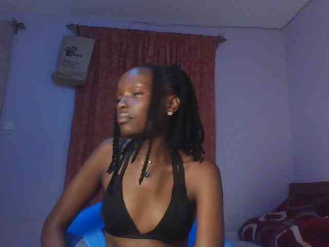 RealTemptress webcam