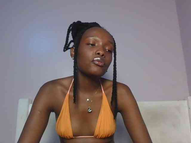 RealTemptress webcam