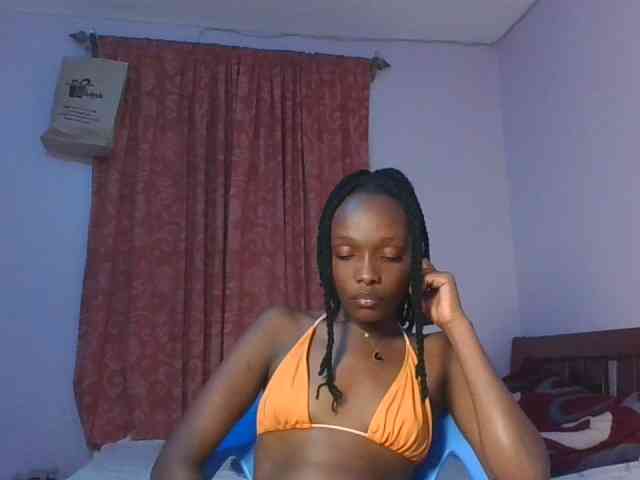 RealTemptress webcam