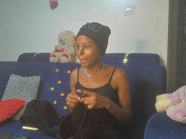 Pixellll Live Webcam on BongaCams