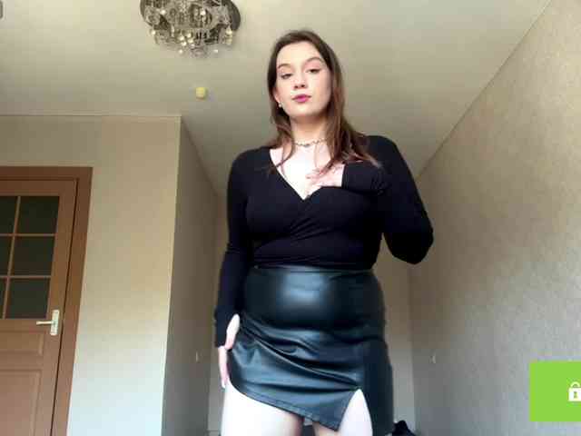 ErminiaCousar webcam