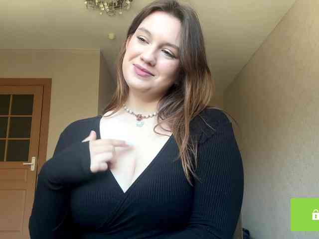 ErminiaCousar webcam