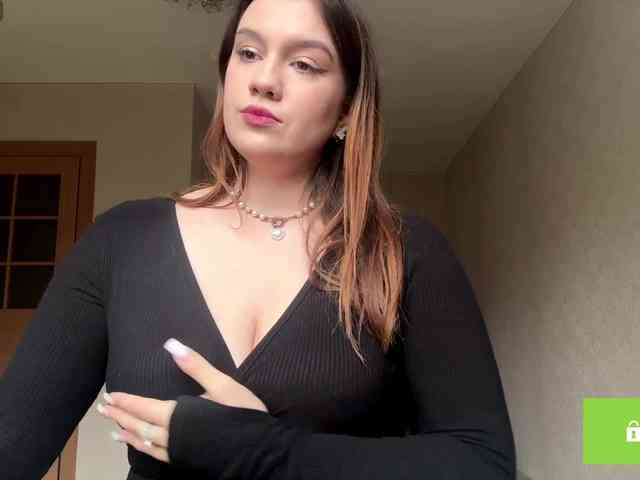 ErminiaCousar webcam