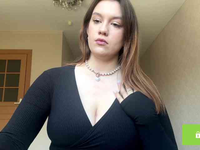 ErminiaCousar webcam