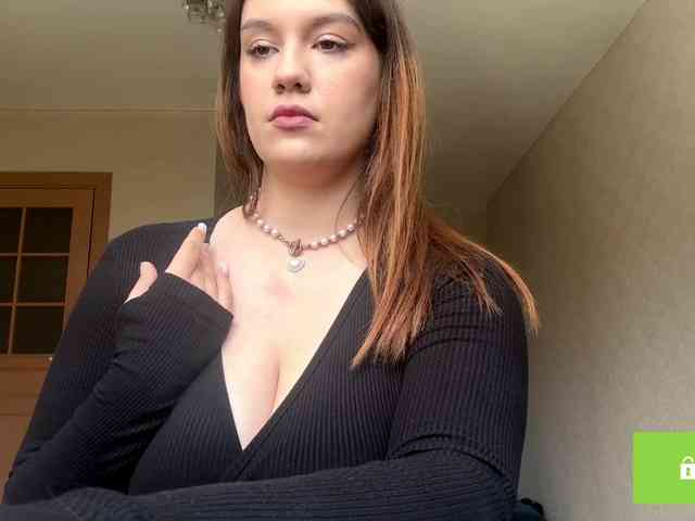 ErminiaCousar webcam