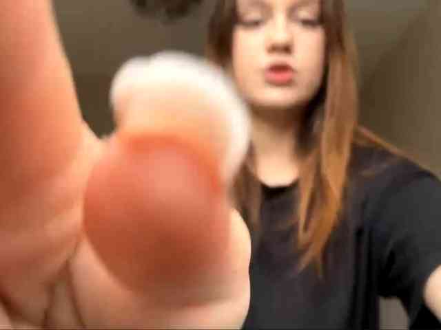 ErminiaCousar webcam