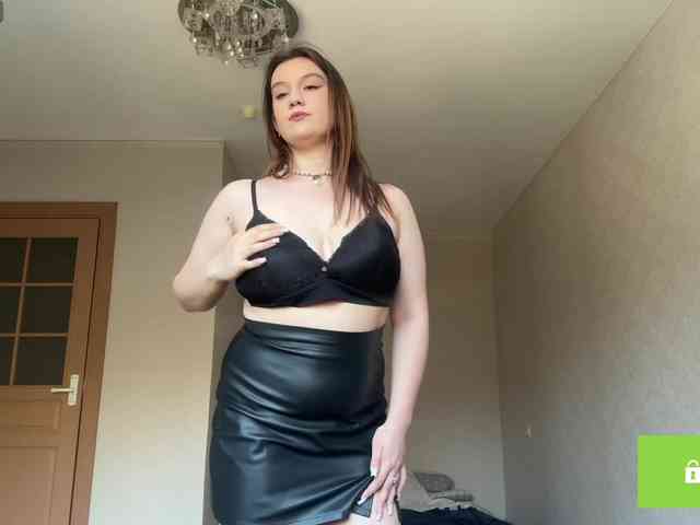 ErminiaCousar webcam