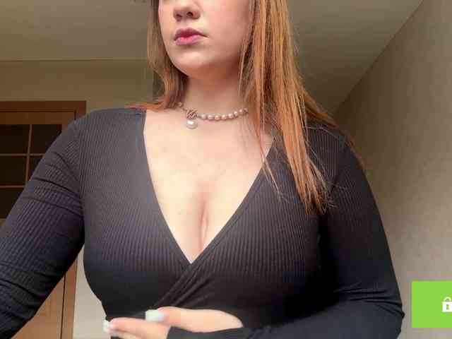 ErminiaCousar webcam