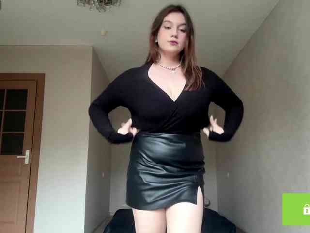 ErminiaCousar webcam