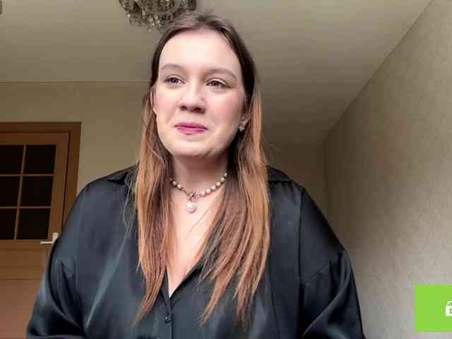 ErminiaCousar webcam