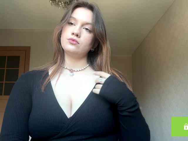 ErminiaCousar webcam