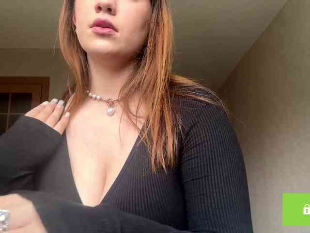 ErminiaCousar webcam