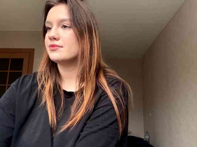 ErminiaCousar webcam