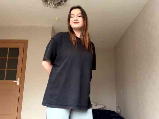 ErminiaCousar webcam