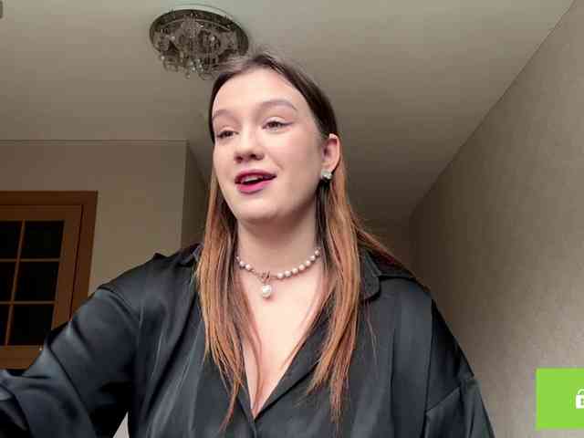 ErminiaCousar webcam