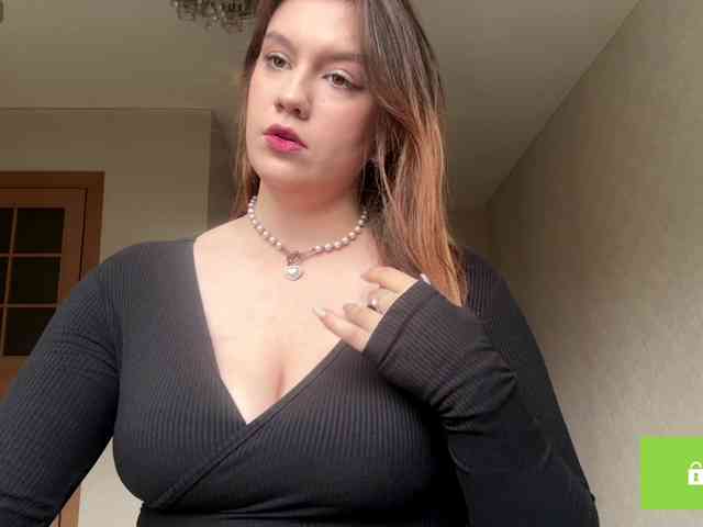 ErminiaCousar webcam