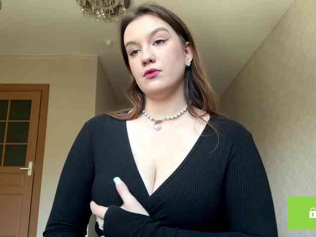 ErminiaCousar webcam