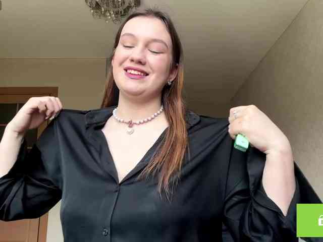 ErminiaCousar webcam