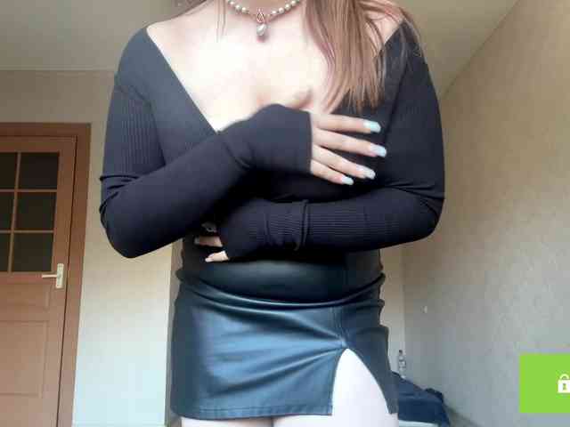 ErminiaCousar webcam