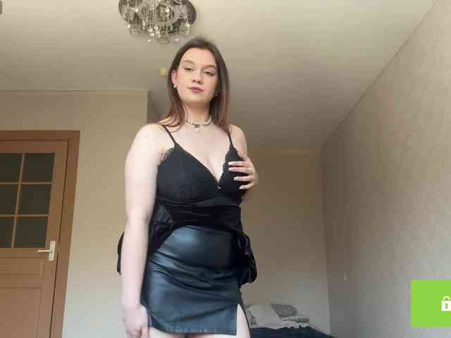 ErminiaCousar webcam