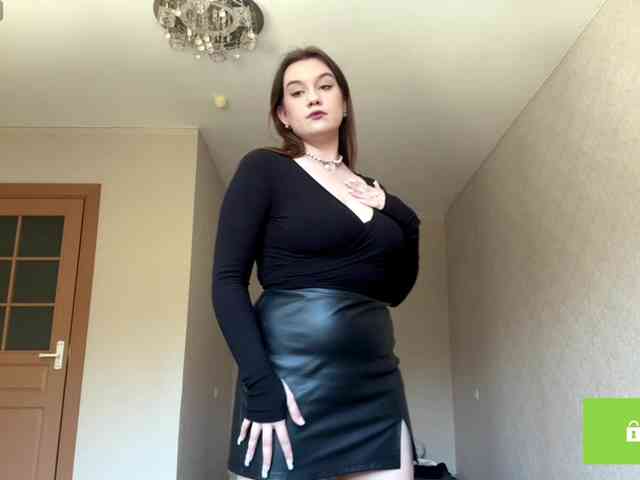 ErminiaCousar webcam