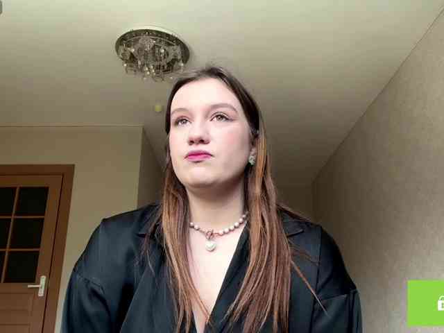 ErminiaCousar webcam