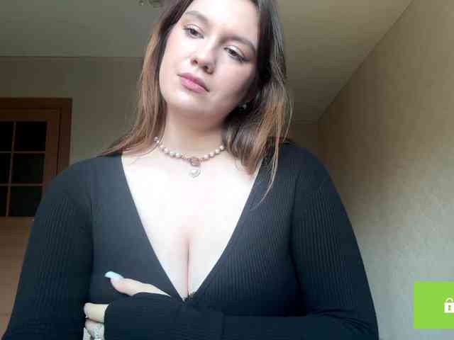 ErminiaCousar webcam