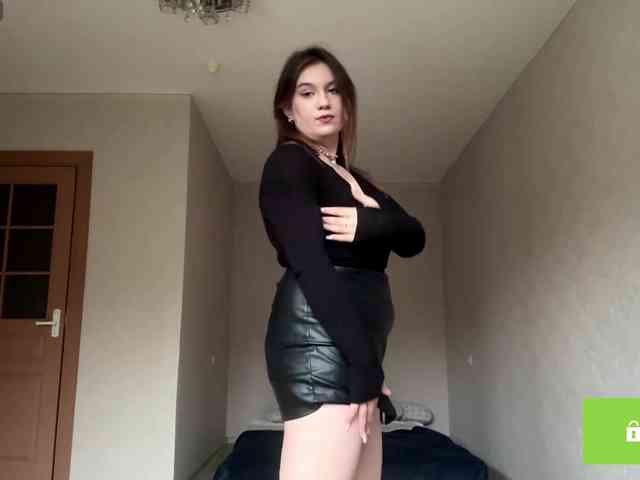 ErminiaCousar webcam