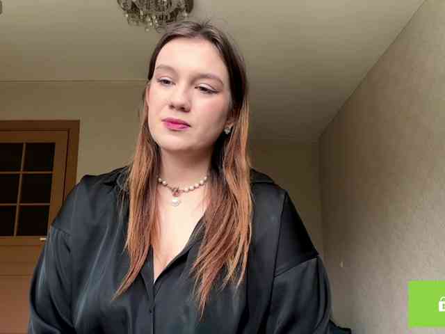 ErminiaCousar webcam