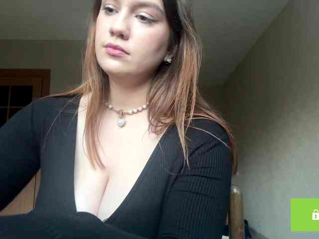 ErminiaCousar webcam