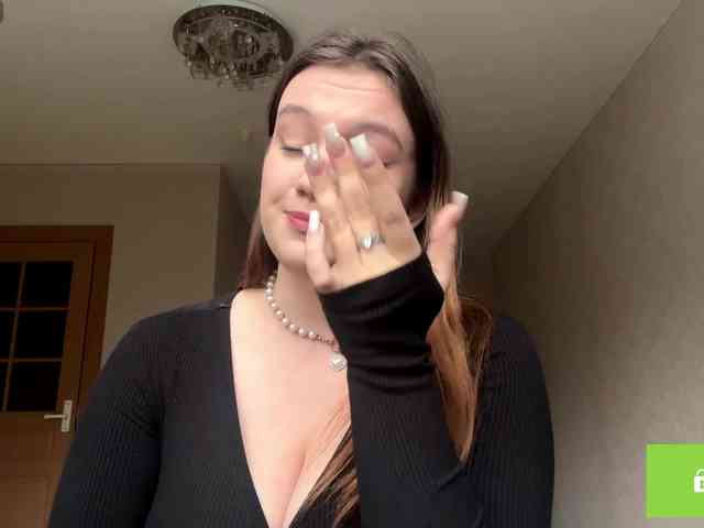 ErminiaCousar webcam