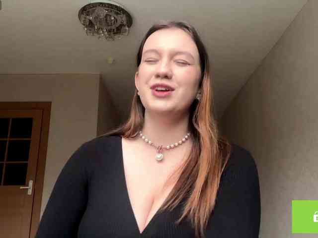 ErminiaCousar webcam