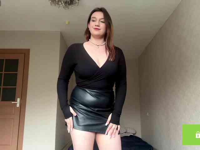 ErminiaCousar webcam