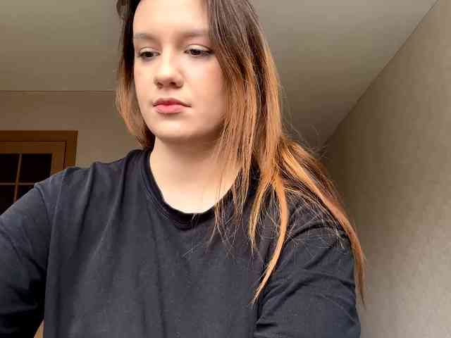 ErminiaCousar webcam