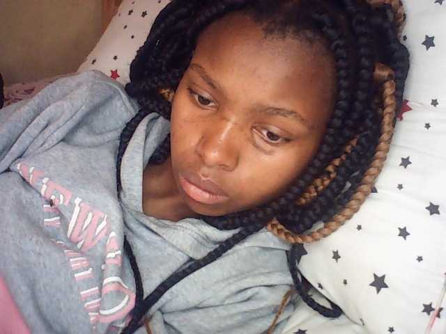 Cutiemary12 free chat on liveonude