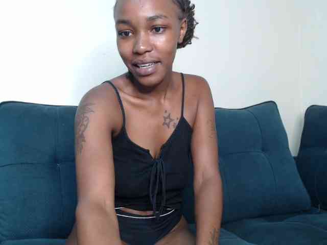 CocoaEclipse Live Webcam on BongaCams