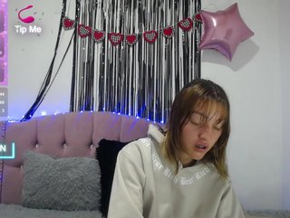 emilycooper Porn Show