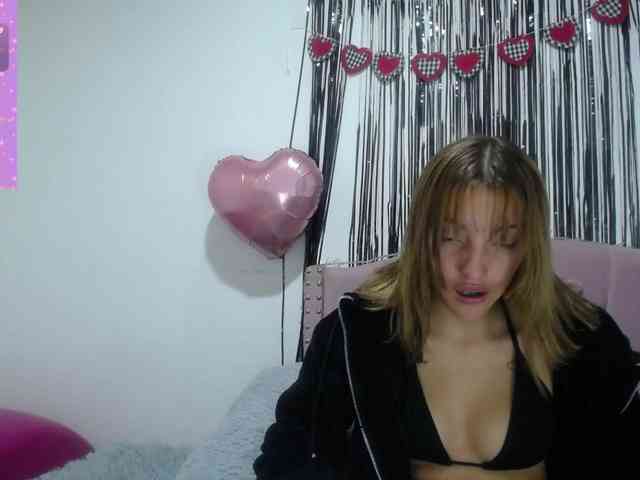 emilycooper webcam