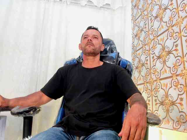 HardenedDad Live Webcam on BongaCams