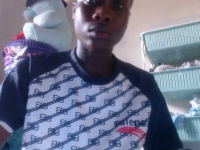 Sexyraya Live Cam on BongaCams