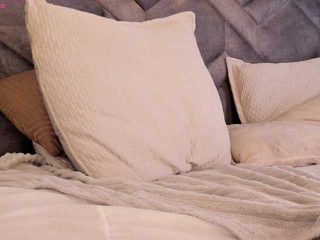 MollyLust1 free chat on liveonude