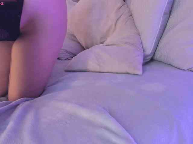 MollyLust1 Live Webcam on BongaCams