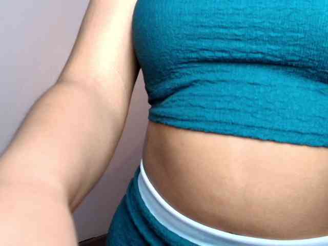 Antonella-Skyy Antonella-Skyy