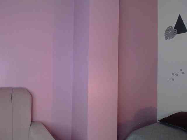 Antonella-Skyy webcam