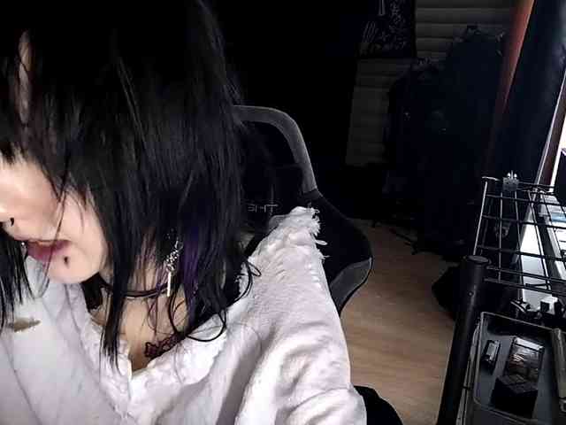 LasonyaGonzalos webcam