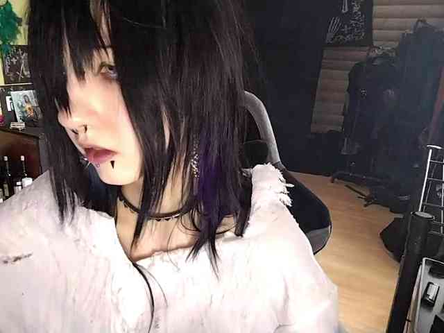 LasonyaGonzalos webcam